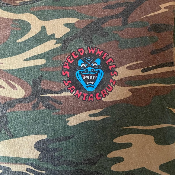 LARGE Speed Wheels Santa Cruz T-shirt - Picture 3 of 5